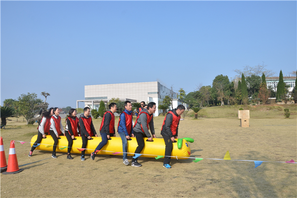 银河证券梁湖龙湾团建活动 银河证券梁湖龙湾团建活动