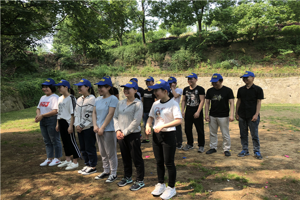 武汉中晟环张公山寨团建活动