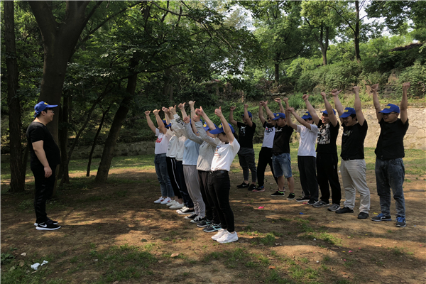 武汉中晟环张公山寨团建活动