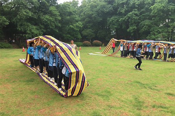 光谷实验中学磨山趣味运动会