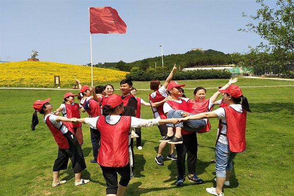 木兰草原拓展 武汉拓展 武汉户外拓展 武汉拓展公司 武汉团队拓展