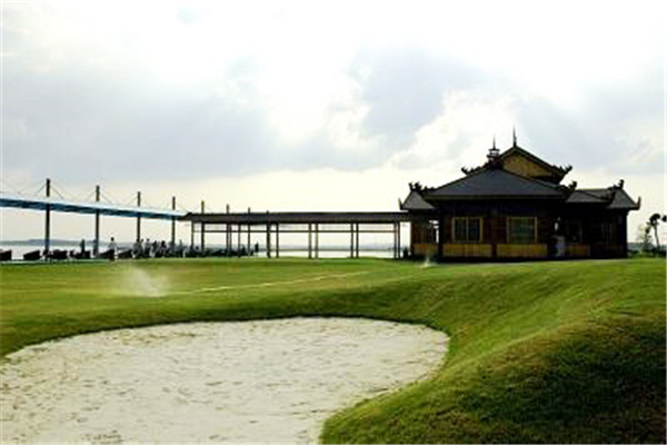 梁子湖龙湾拓展基地 梁子湖龙湾拓展基地
