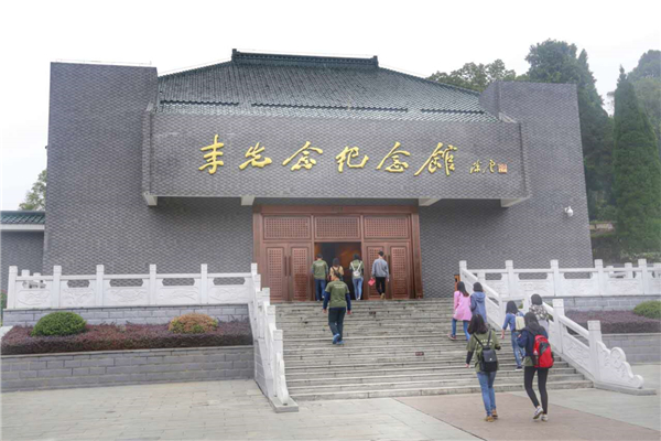 红安将军红