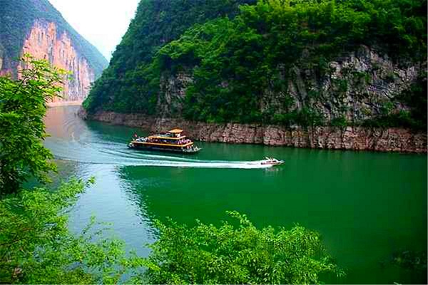 神农架旅游，武汉到神农架旅游